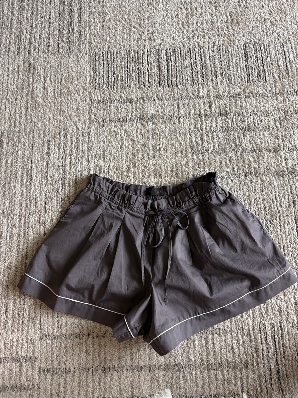 Zara Dark Gray Athletic Drawstring Shorts with White Piping